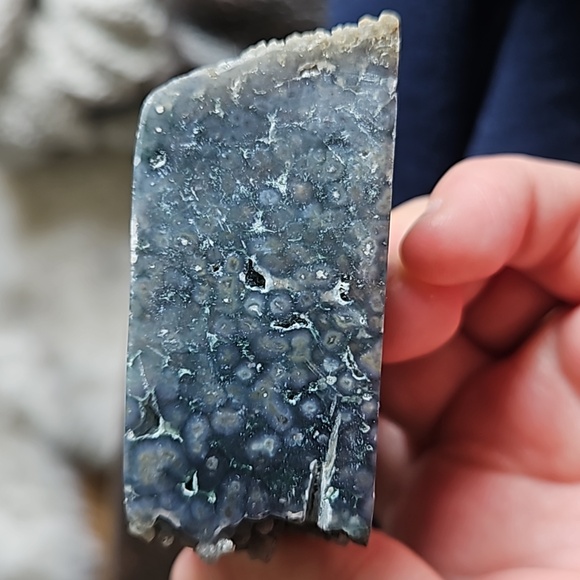 Gorgeous grape agate tower. 4.46 inches - Picture 5 of 5